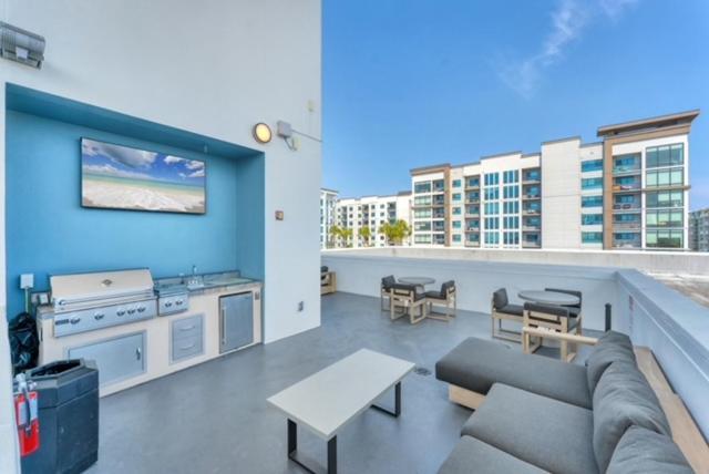 Stunning & Luxurious 2bed 2bath Open Floor Plan Apartamento Orlando