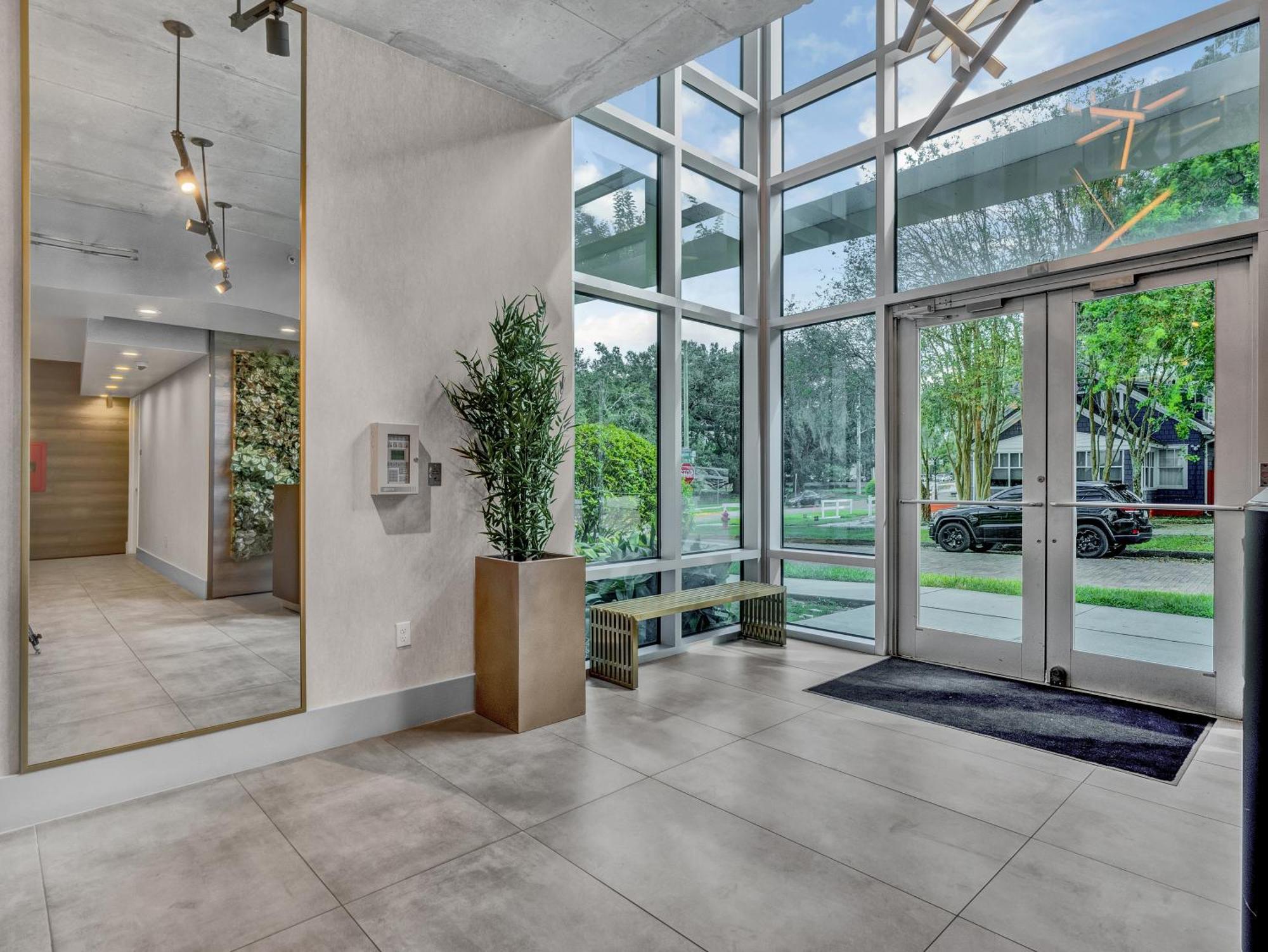 Stunning & Luxurious 2bed 2bath Open Floor Plan Apartamento