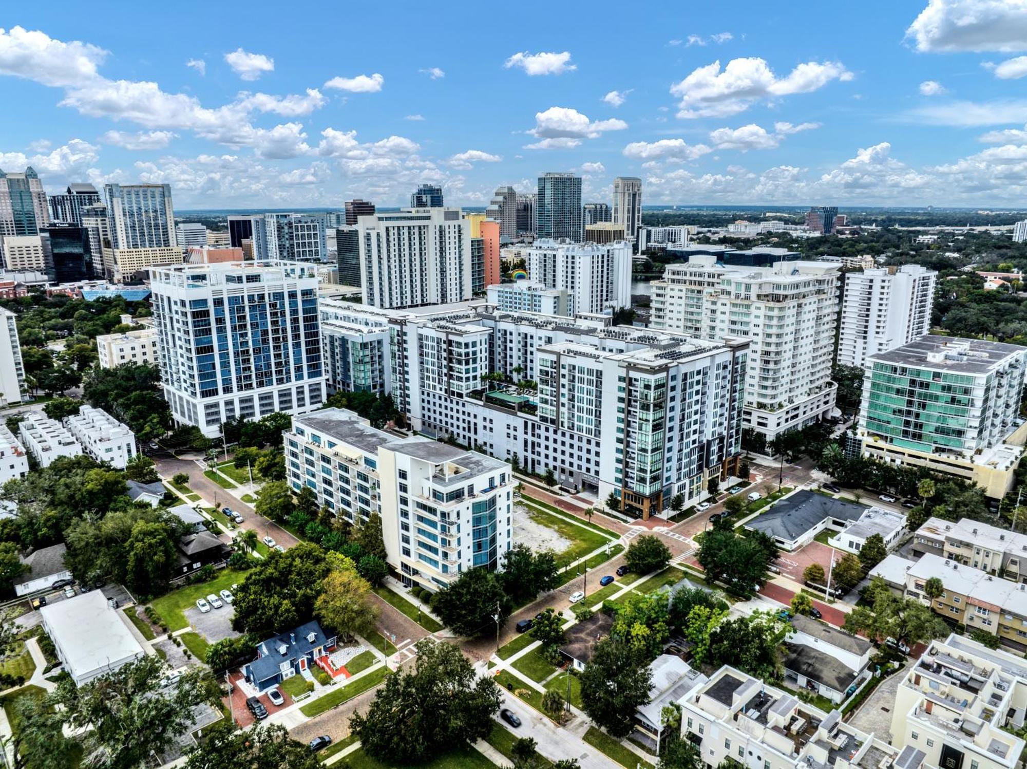 Stunning & Luxurious 2bed 2bath Open Floor Plan Apartamento *